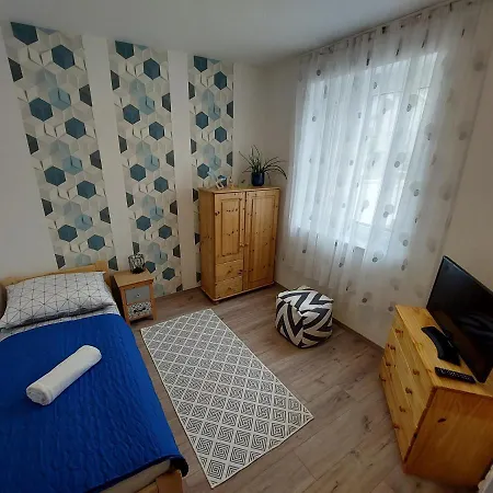 Kempi Kuckója Apartament *