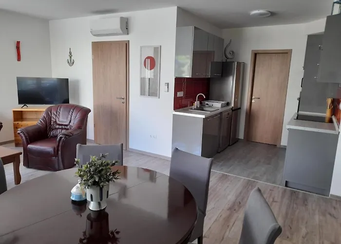 Kempi Kuckoja Apartman Balatonalmádi