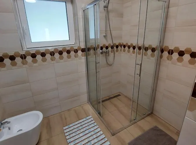 Kempi Kuckoja Apartman *